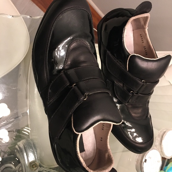 Kenneth Cole Fashionable Black Leath Men’s SZ 9.5 - Picture 8 of 8